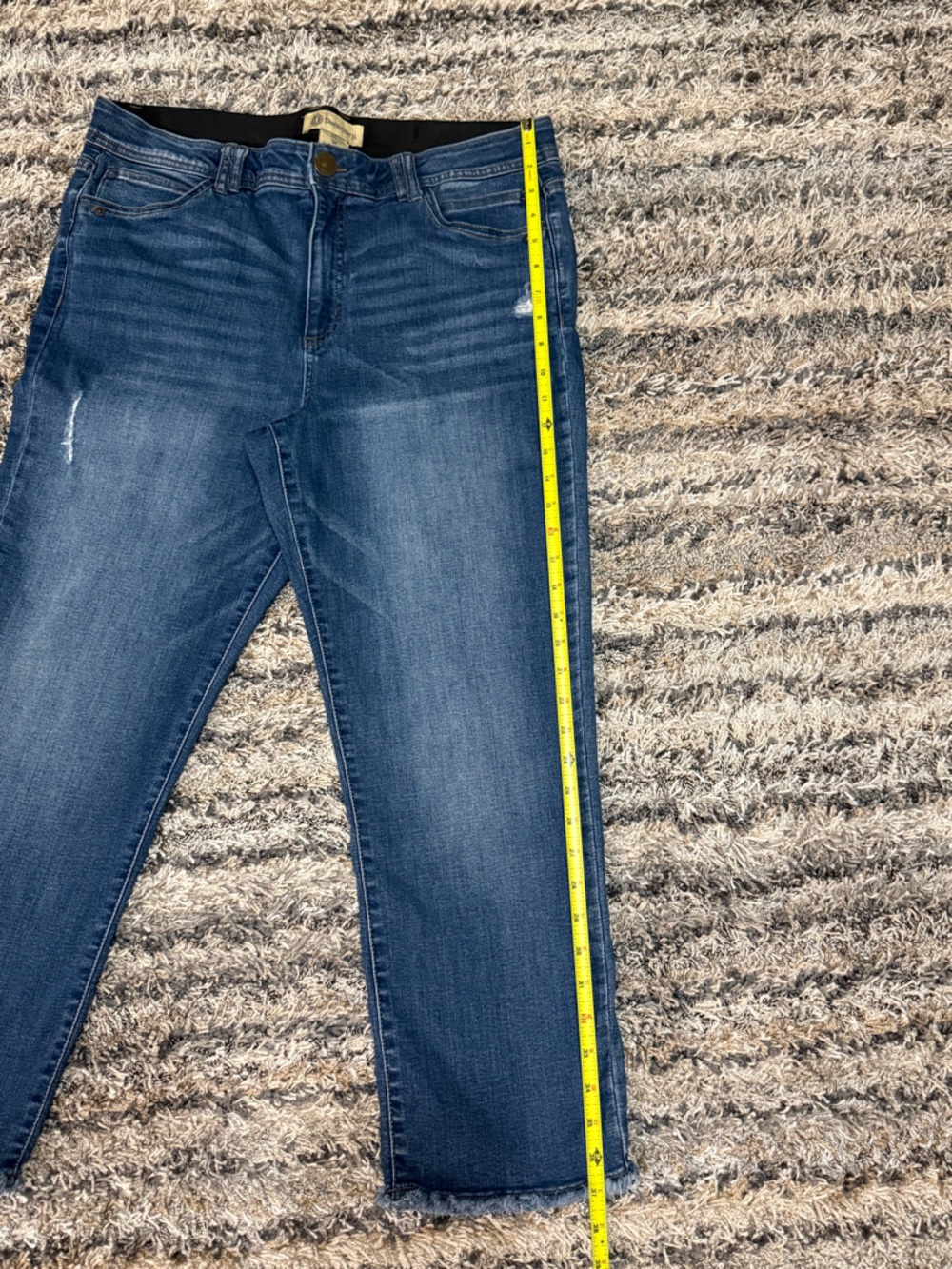 Democracy Straight-Leg Ankle Cropped Mid-Rise Blue Jeans - Picture 7 of 11